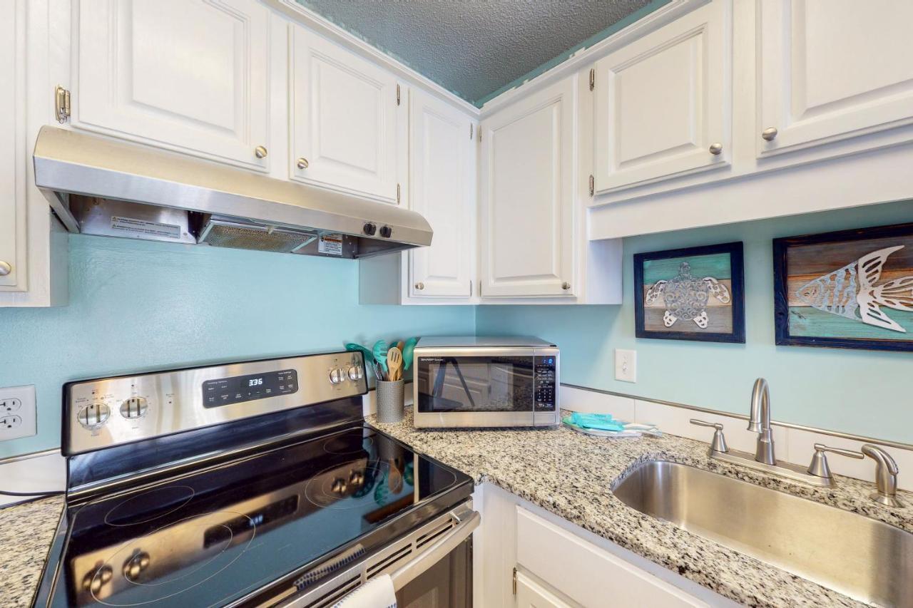 Ocean Reef Condos Gulf Shores Room photo